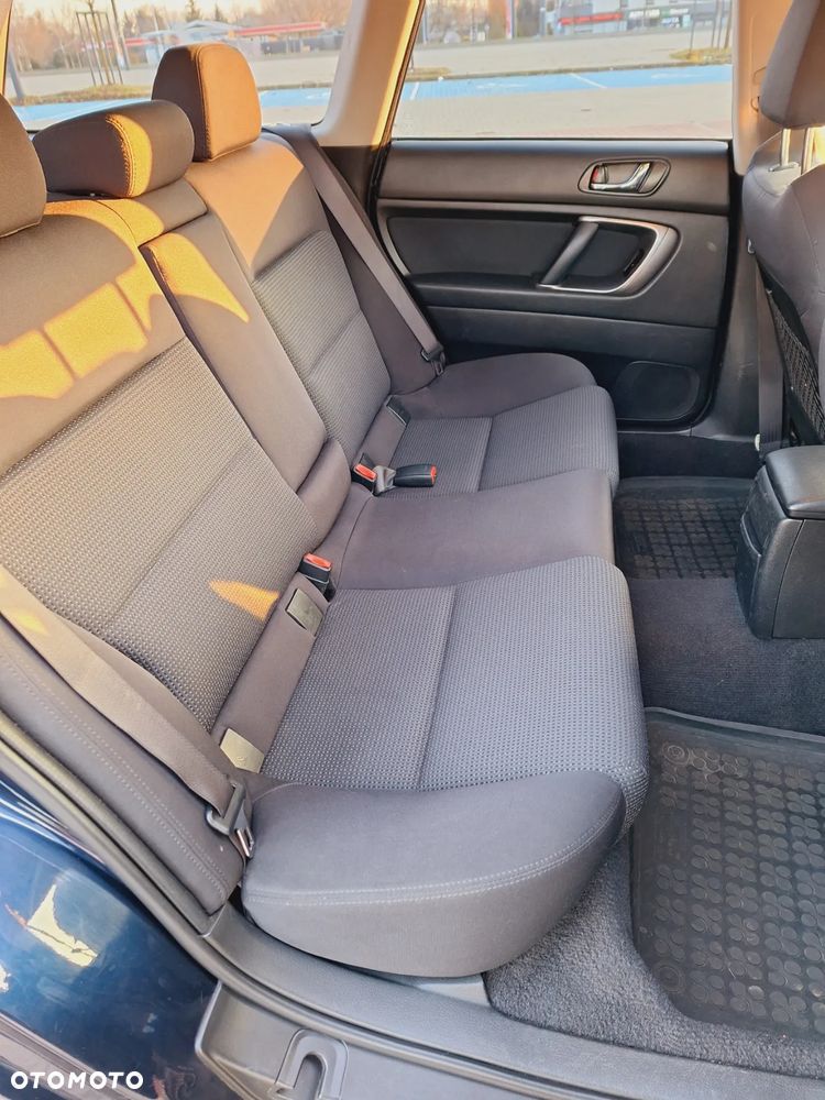 Subaru Legacy Kombi 2.0R Comfort - 26