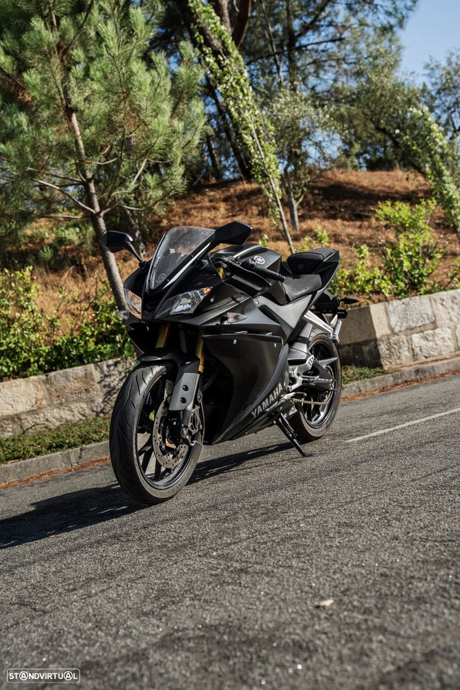 Yamaha YZF R125 - 3
