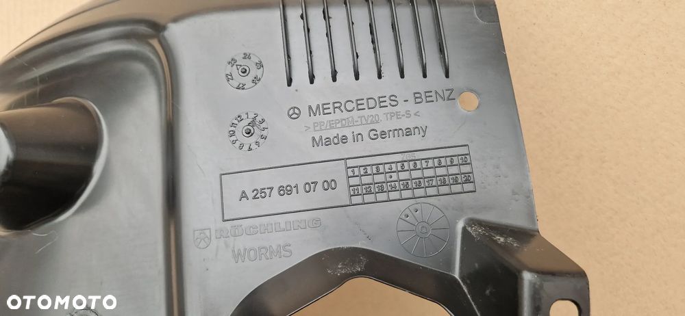 NADKOLE MERCEDES CLS A2576910700 LEWE PRZEDNIE - 2