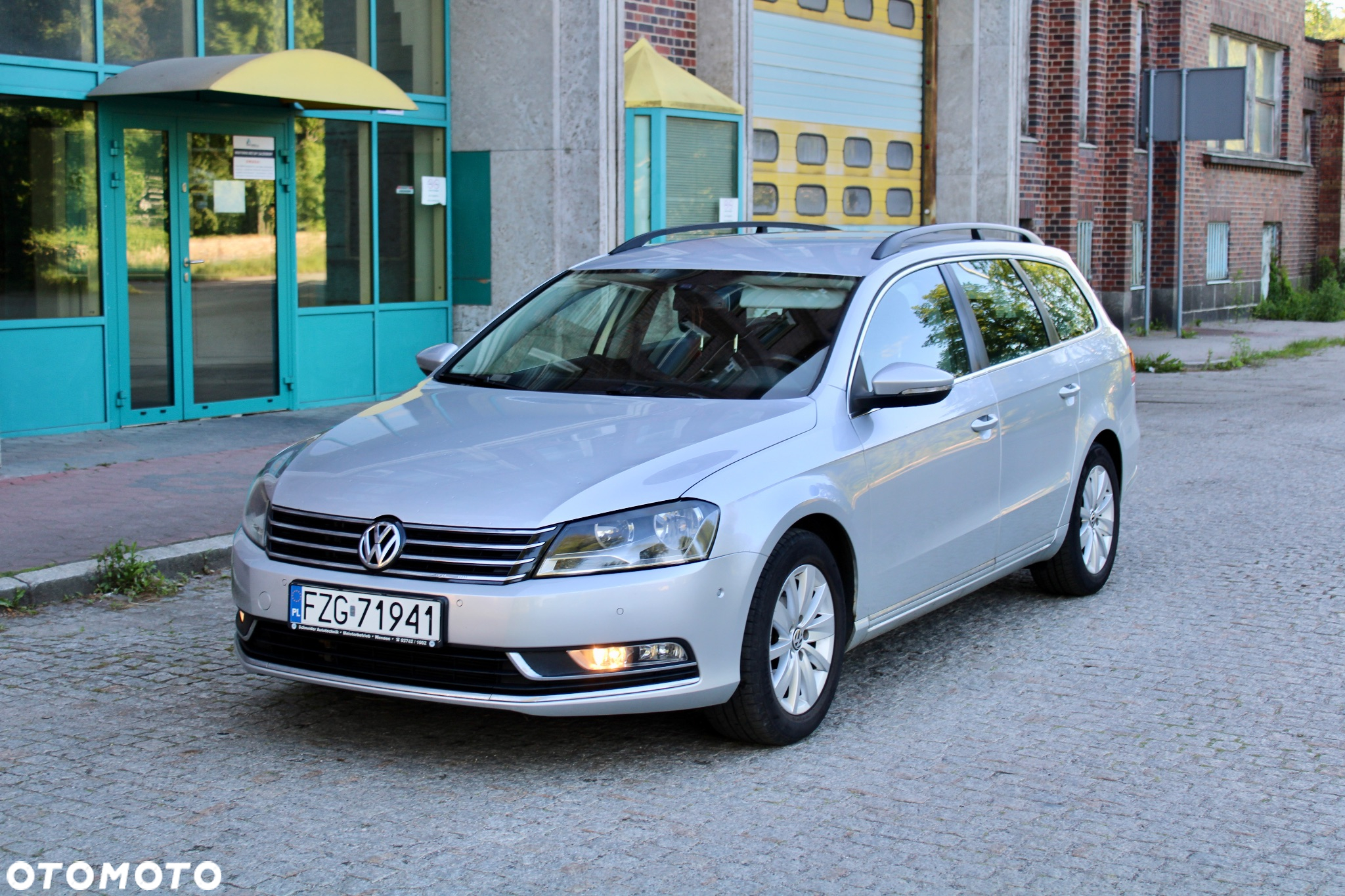 Volkswagen Passat 2.0 TDI Comfortline - 5