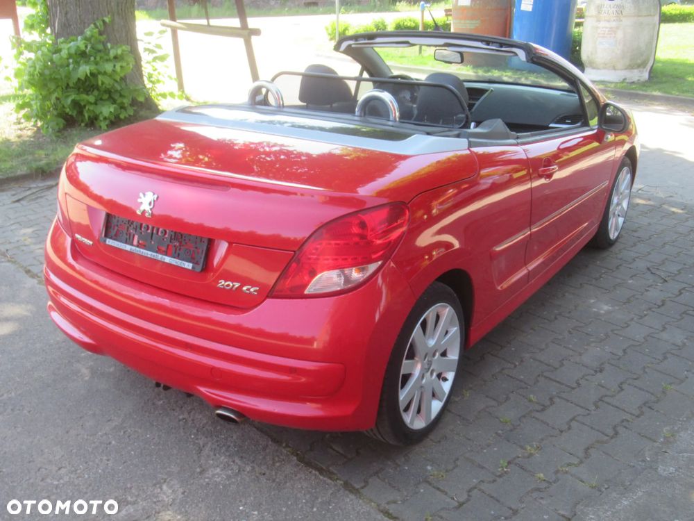 Peugeot 207 CC 1.6 Intense - 9