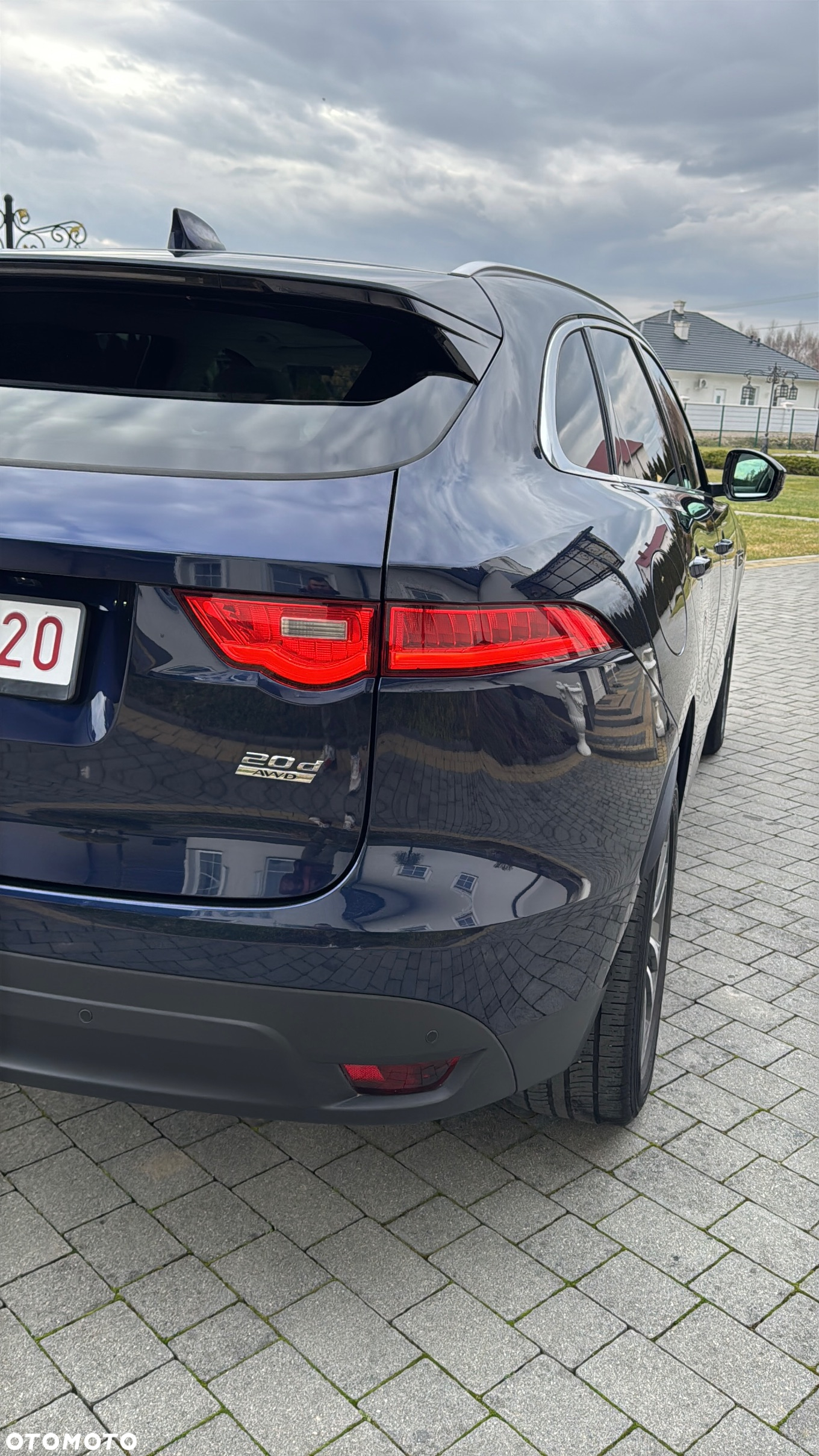 Jaguar F-Pace - 8