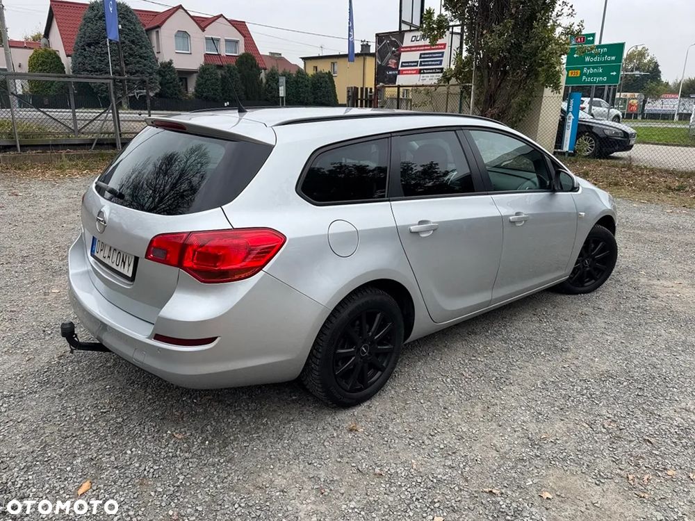 Opel Astra - 8