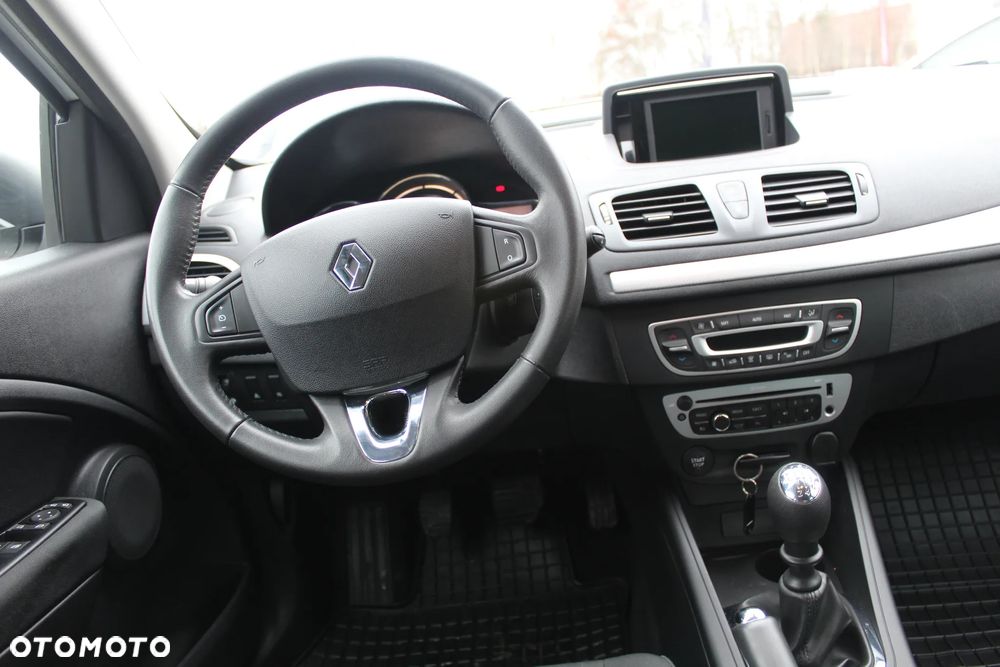 Renault Megane ENERGY TCe 115 Start & Stop LIMITED - 19