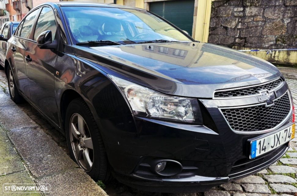 Chevrolet Cruze 1.6 LS - 2