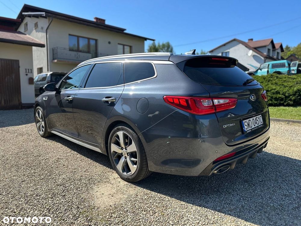 Kia Optima - 4