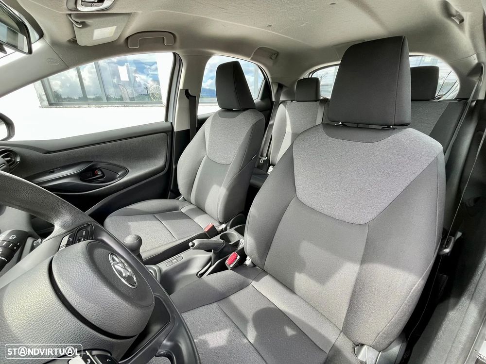 Toyota Yaris 1.0 VVT-i Comfort Plus - 12