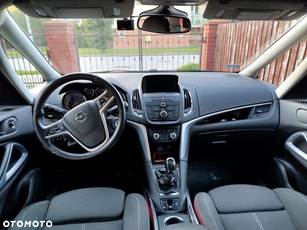 Opel Zafira - 6