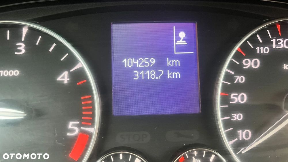 Renault Laguna 2.0 DCi Dynamique - 8