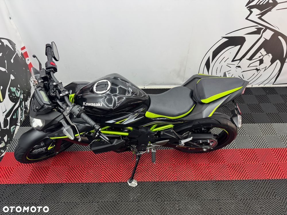 Kawasaki Z - 8