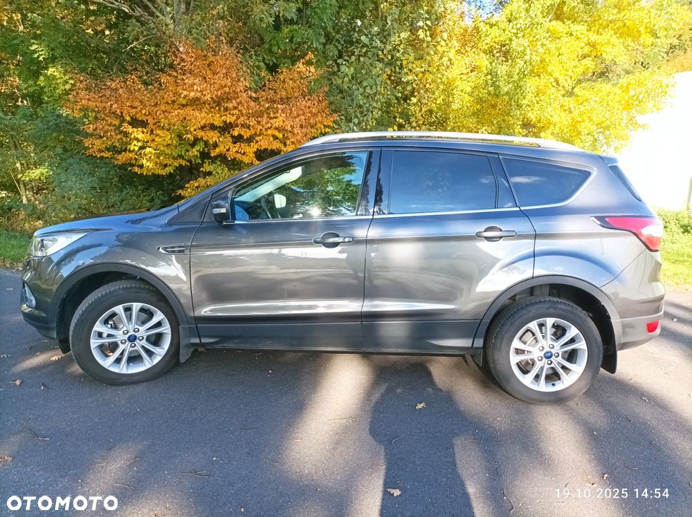Ford Kuga 1.5 EcoBoost FWD Titanium ASS MMT6 - 6