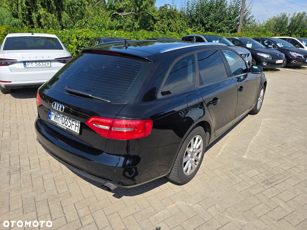 Audi A4 Avant - 4