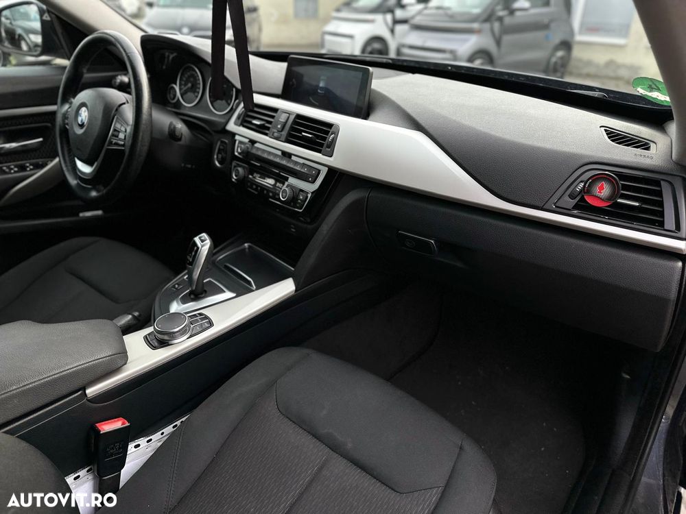 BMW Seria 3 325d Aut. Advantage - 8