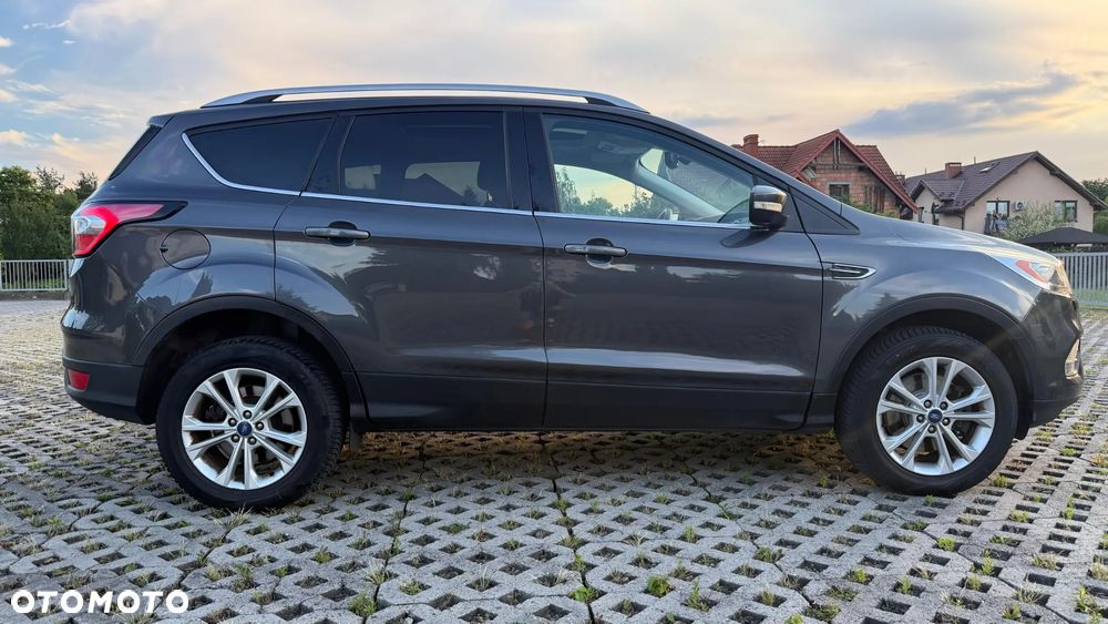 Ford Kuga 2.0 TDCi AWD Titanium - 12