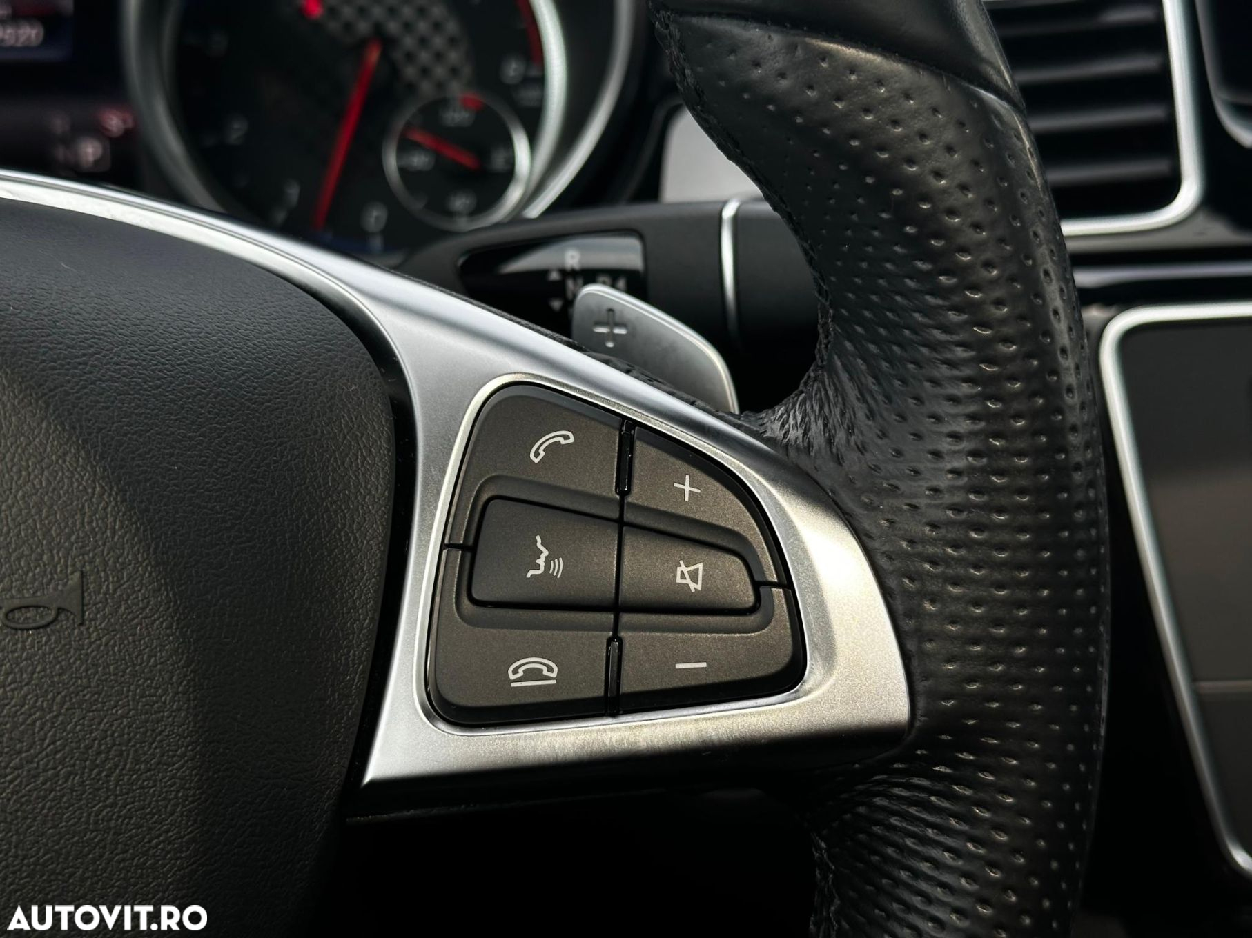 Mercedes-Benz GLE 43 AMG 4MATIC - 26