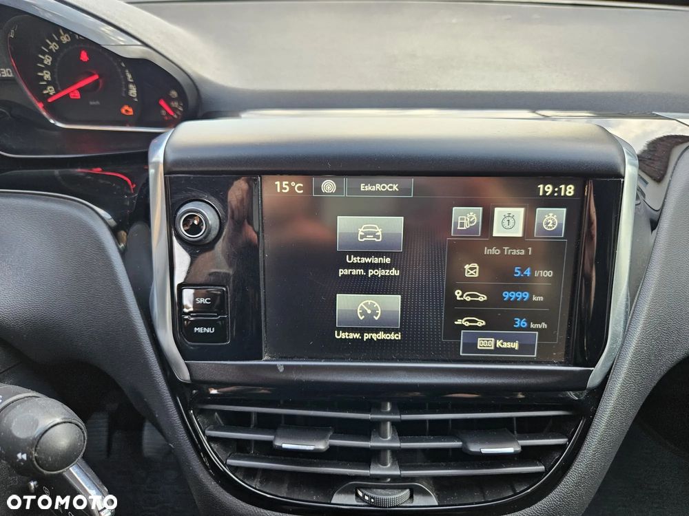Peugeot 208 1.4 HDi Active - 14