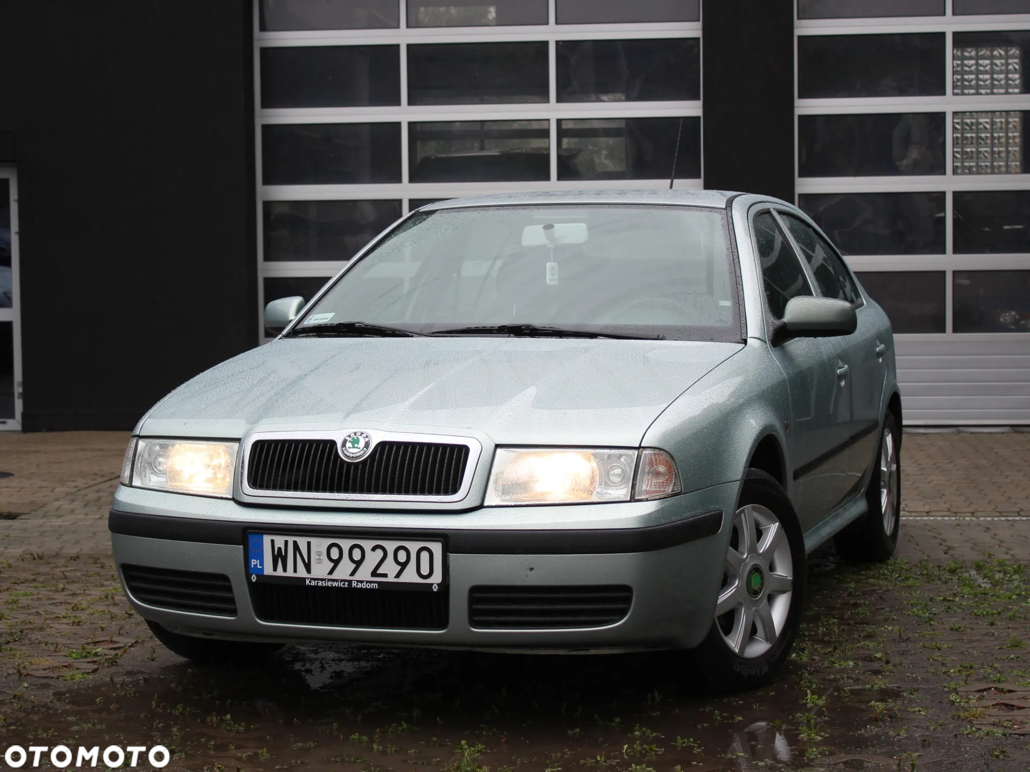 Skoda Octavia 1.6 Tour - 5