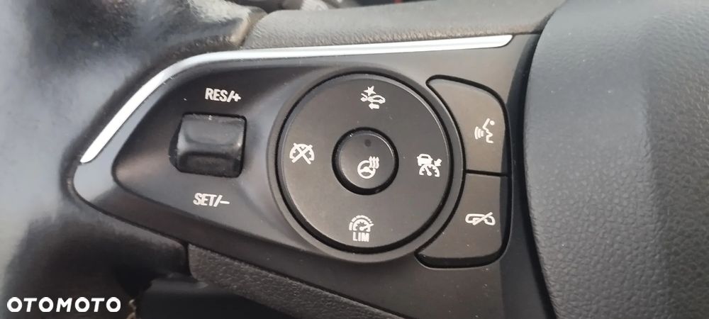 Opel Insignia 1.6 Automatik Dynamic - 15