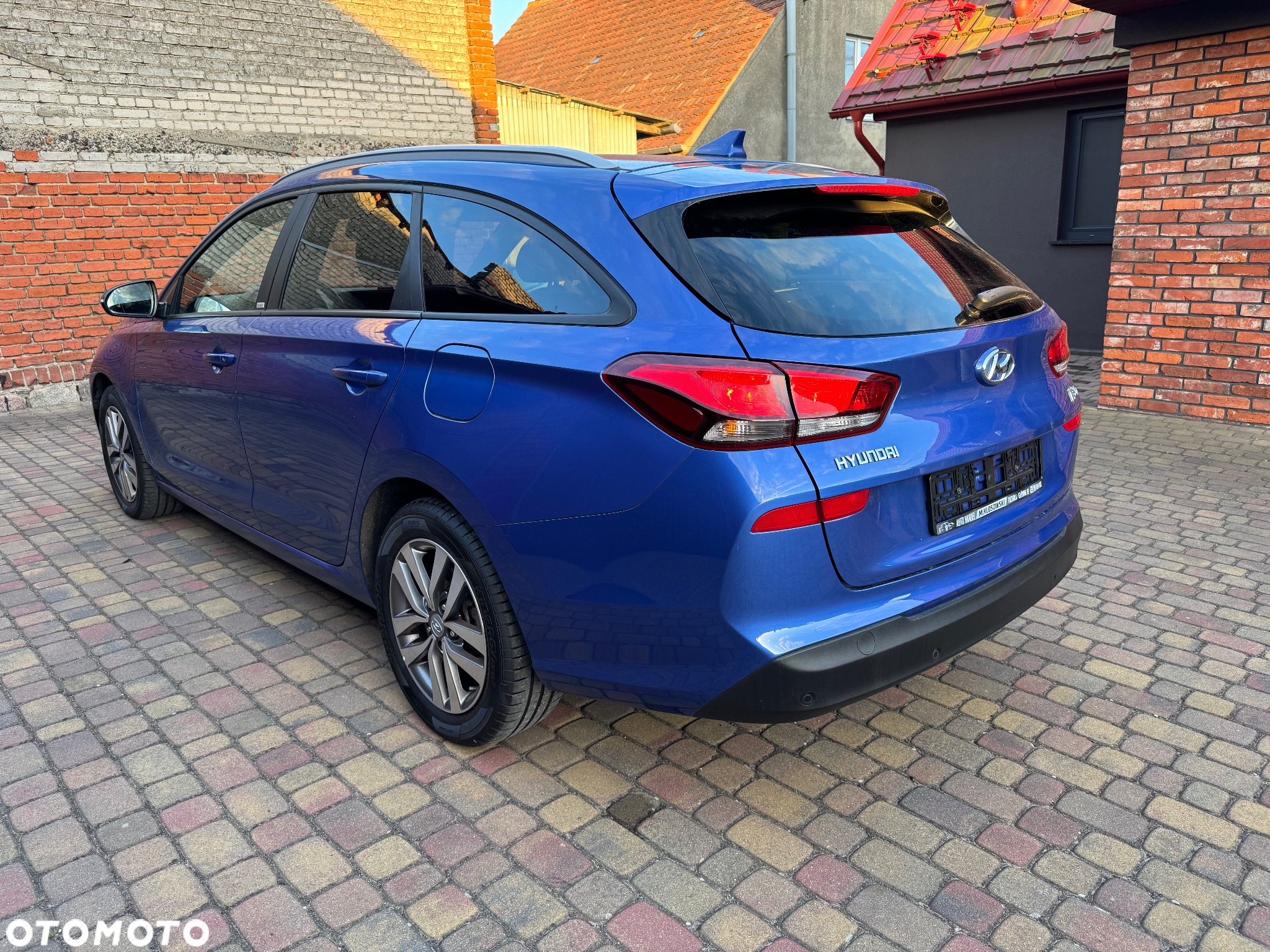 Hyundai i30 1.4 Passion - 6