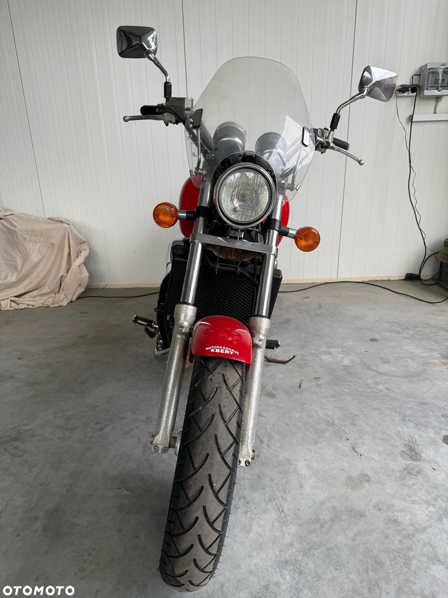 Honda VF - 3