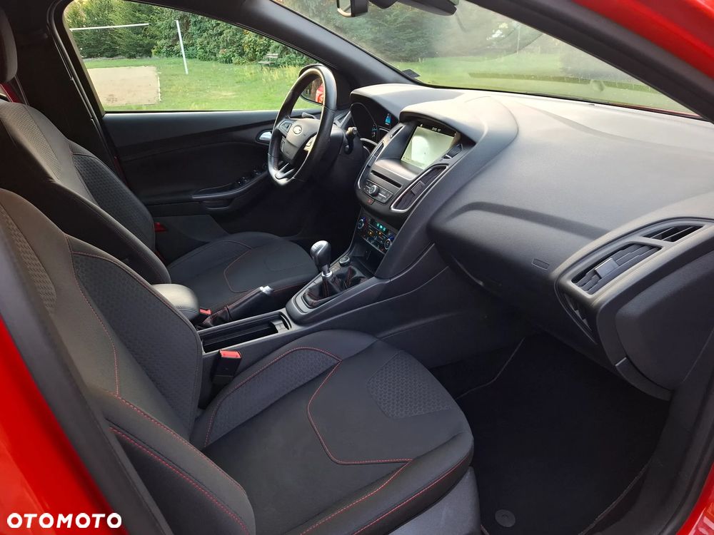 Ford Focus 1.5 EcoBoost ST-Line Red ASS - 12
