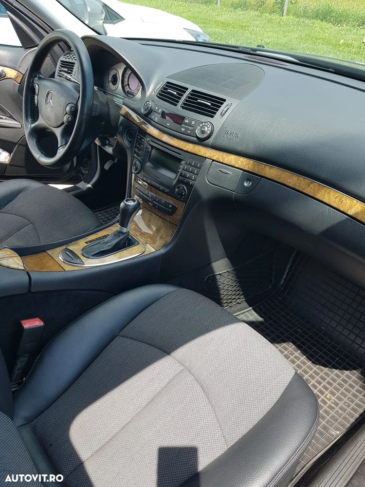 Mercedes-Benz E - 7