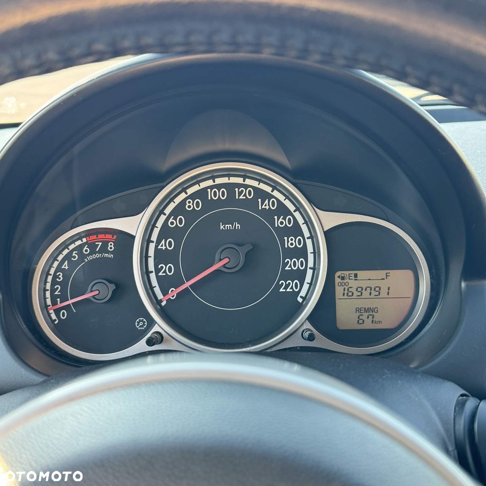 Mazda 2 1.3 Exclusive - 13