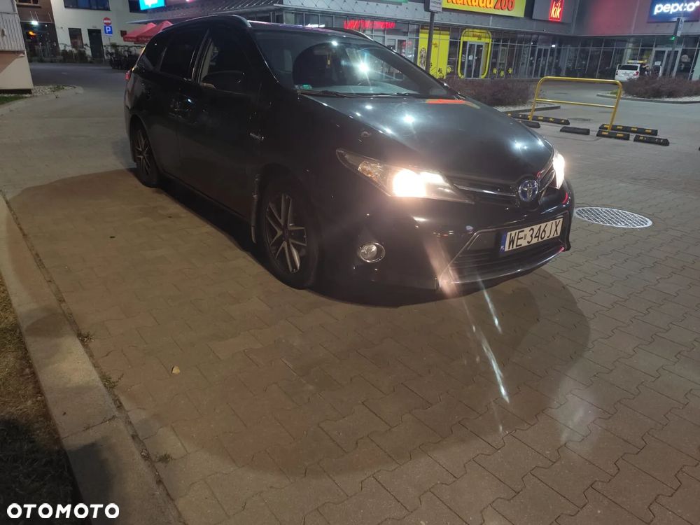 Toyota Auris ver-hybrid-135-premium - 8