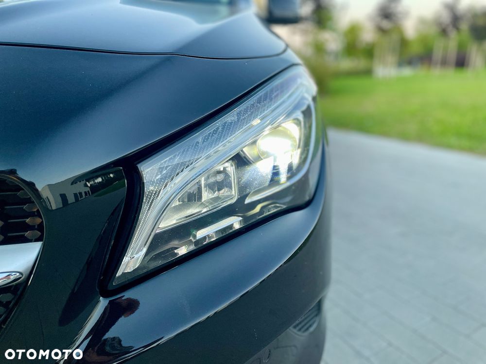Mercedes-Benz CLA Shooting Brake 200 (CDI) d - 14