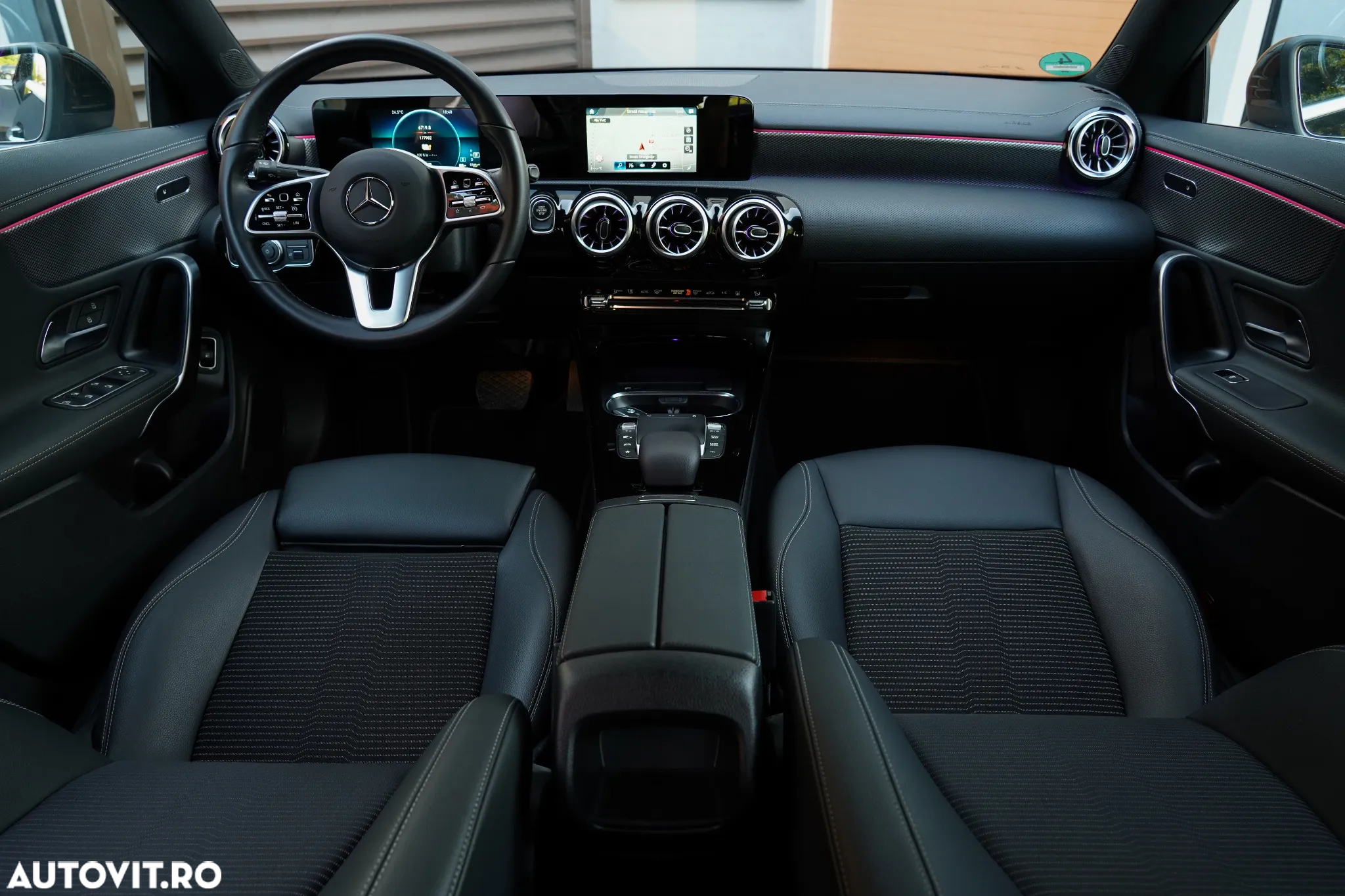 Mercedes-Benz CLA 250 e 8G-DCT - 13