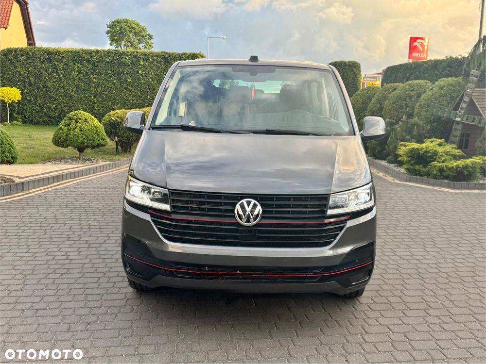 Volkswagen Caravelle - 4