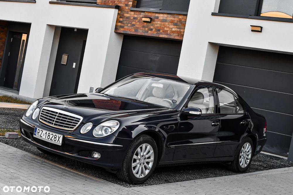 Mercedes-Benz Klasa E 200 Kompressor Automatik Elegance Sport Edition - 4