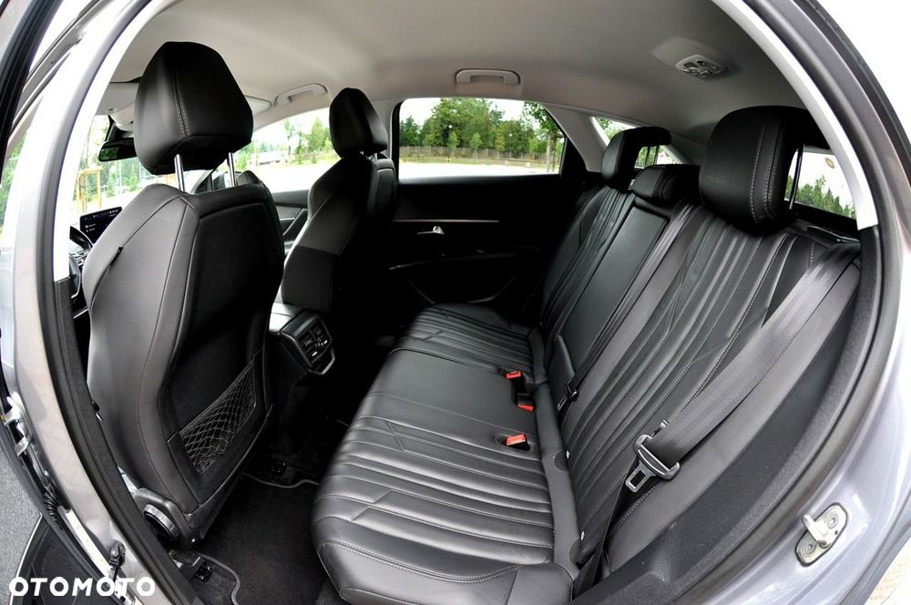 Peugeot 3008 1.6 BlueHDi Allure S&S - 10