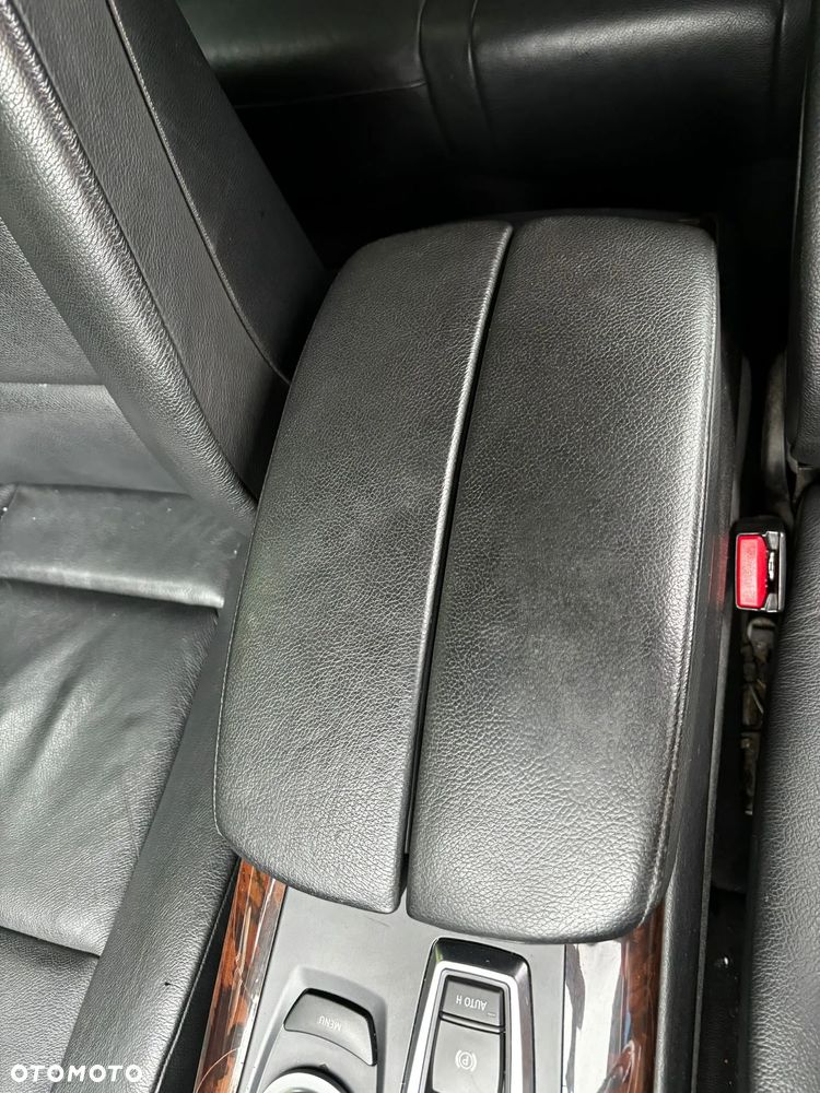 BMW X5 3.0si - 30