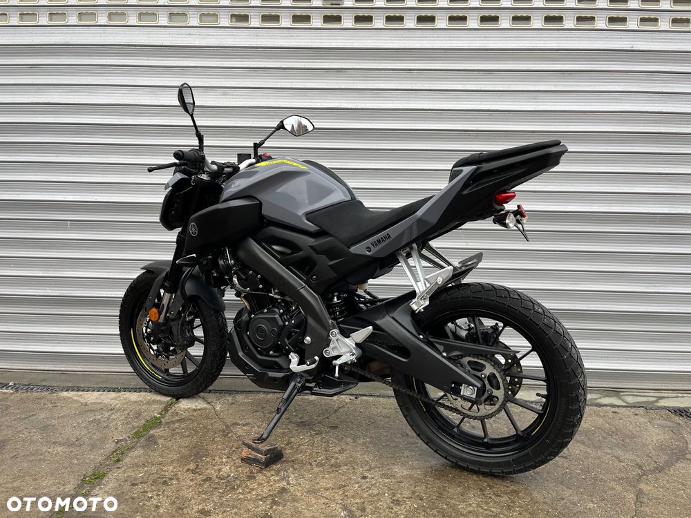 Yamaha MT - 4
