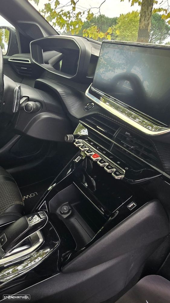 Peugeot 208 1.2 PureTech GT Line EAT8 - 15