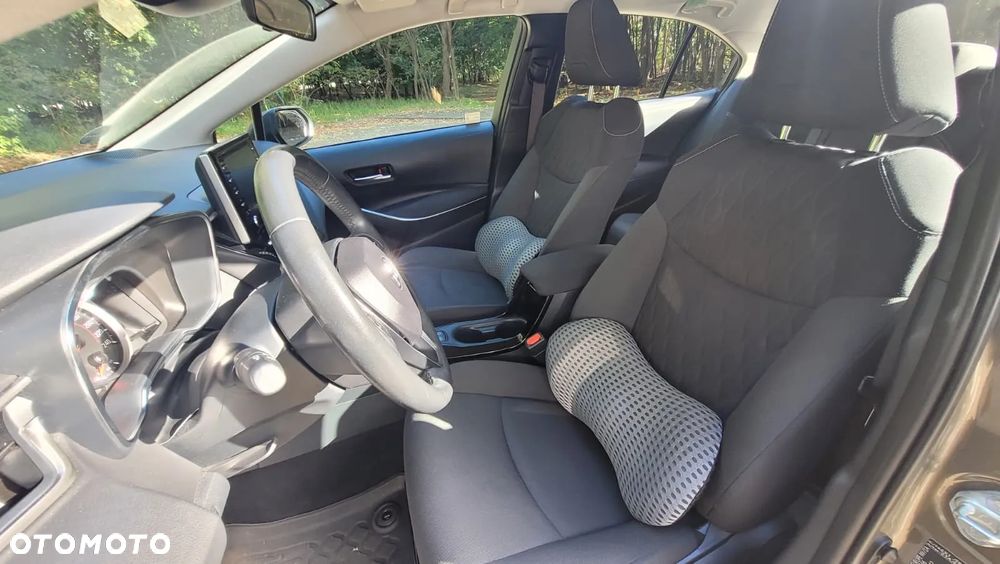 Toyota Corolla 1.5 Comfort - 11