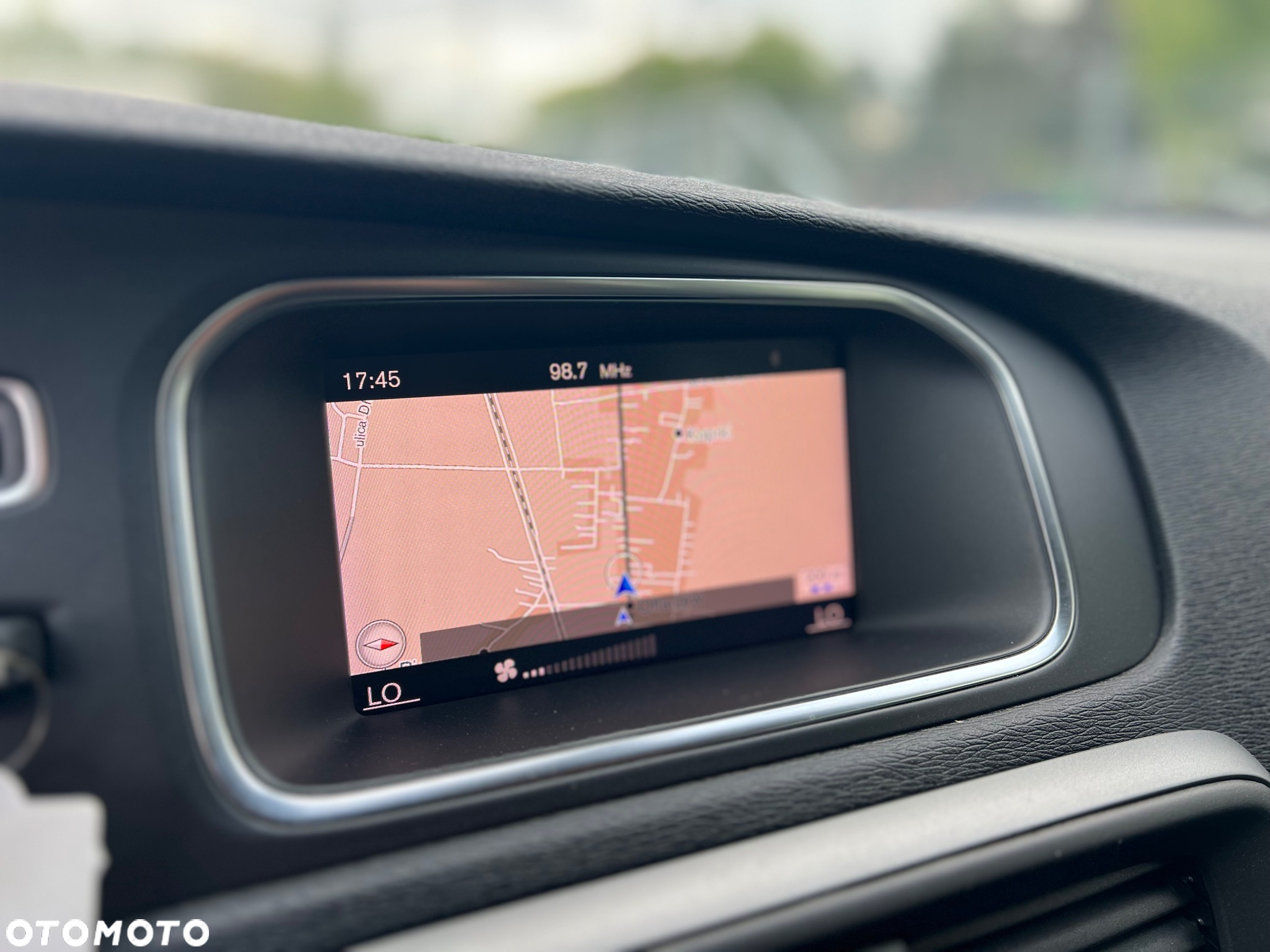 Volvo V40 D3 Geartronic - 16