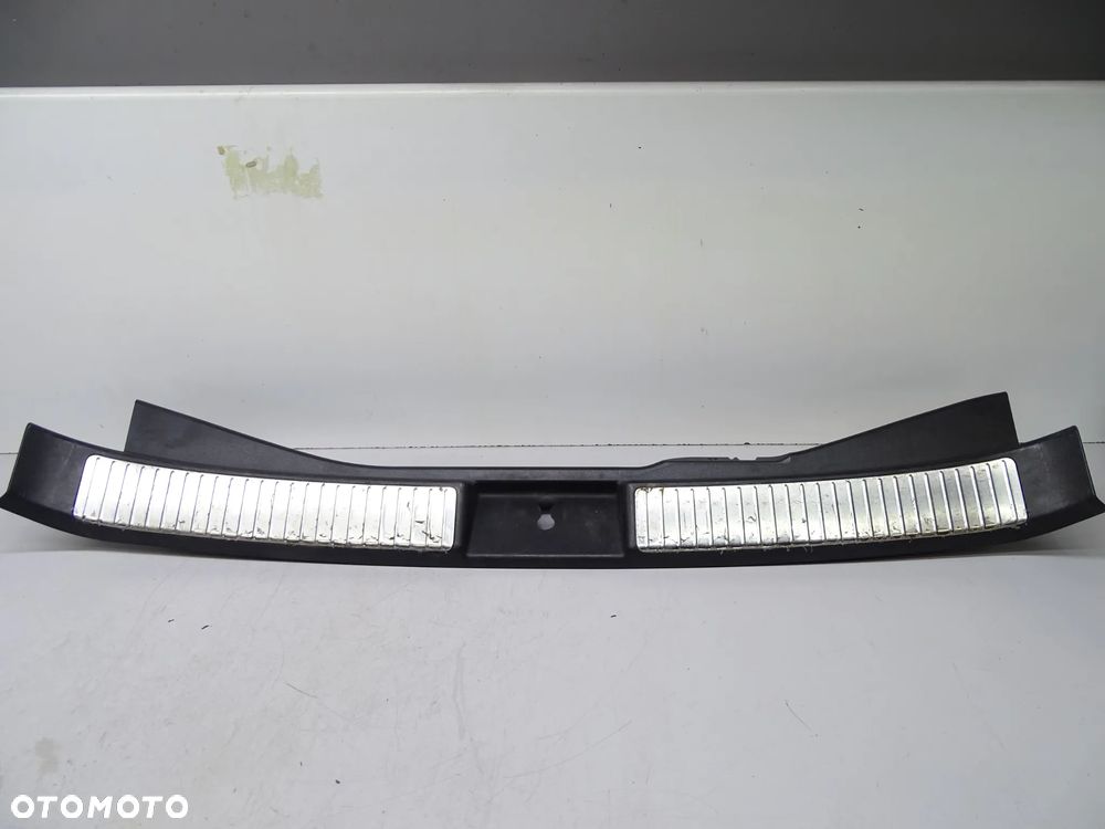 Mercedes R W251 Oslona progu bagaznika 2516903925 - 1