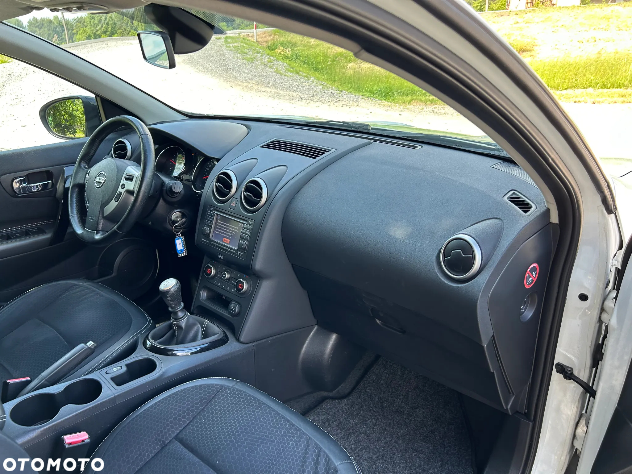 Nissan Qashqai 1.6 DCi N-Tec - 11