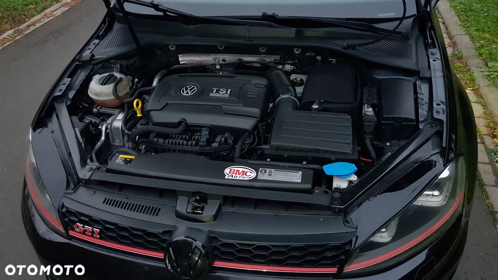 Volkswagen Golf GTI (BlueMotion Technology) DSG - 37