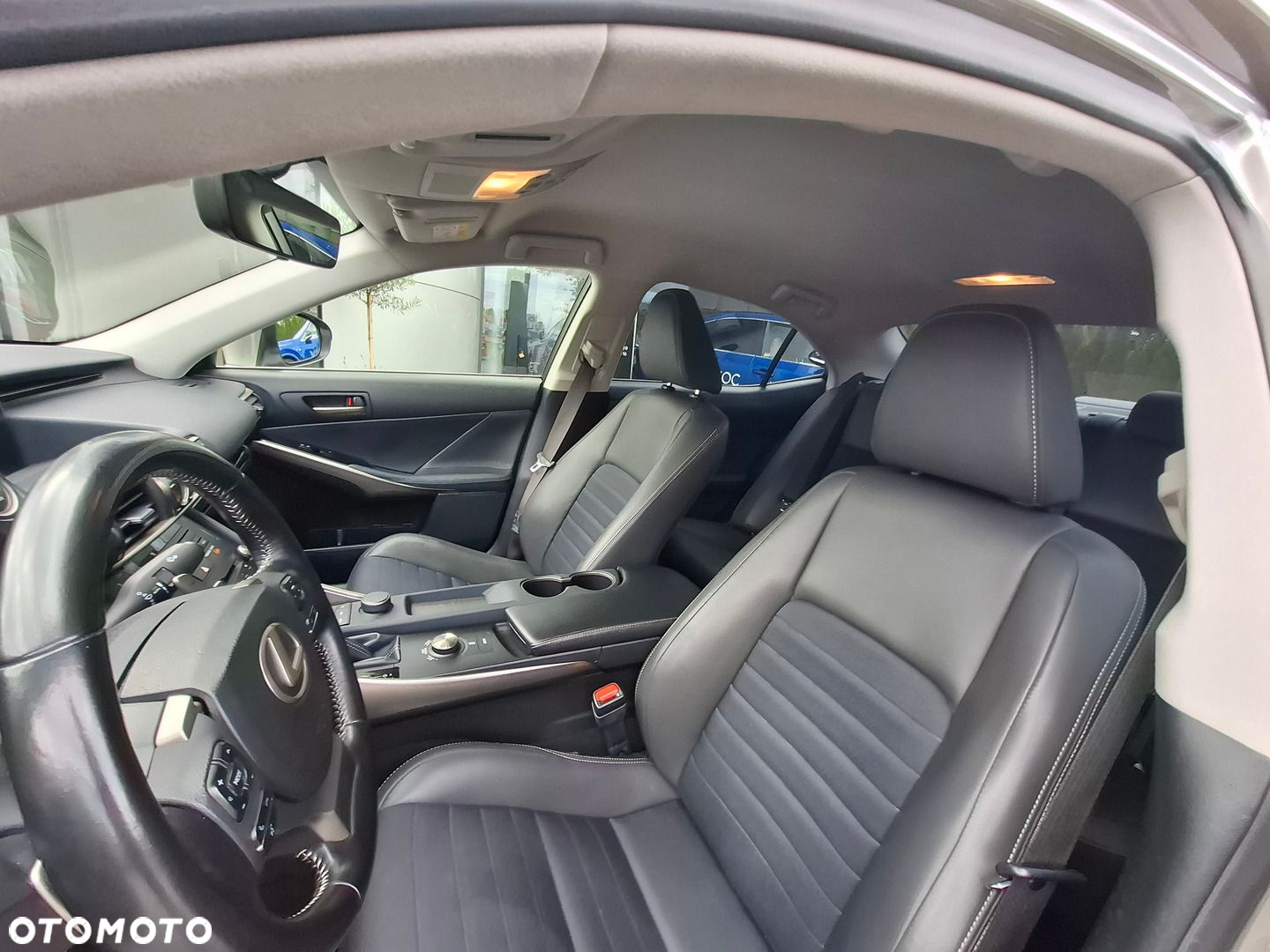 Lexus IS 200t Elegance - 10