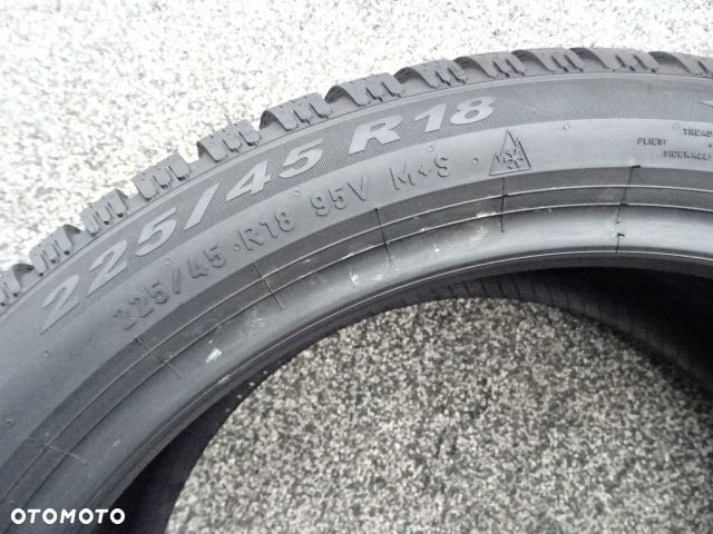 225/45/R18 95V Pirelli Cinturato Winter 2 - 7