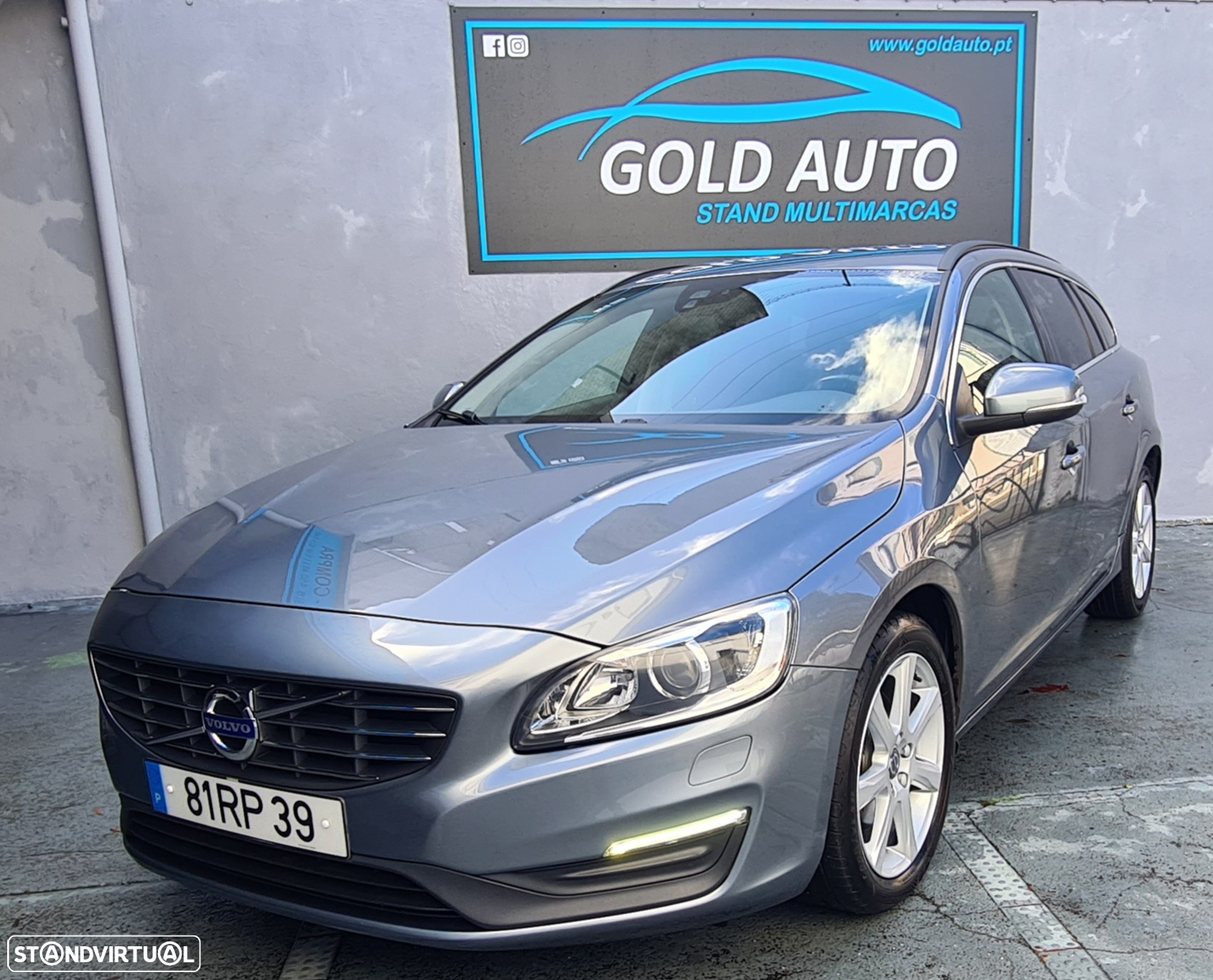 Volvo V60 2.0 D2 Momentum - 2