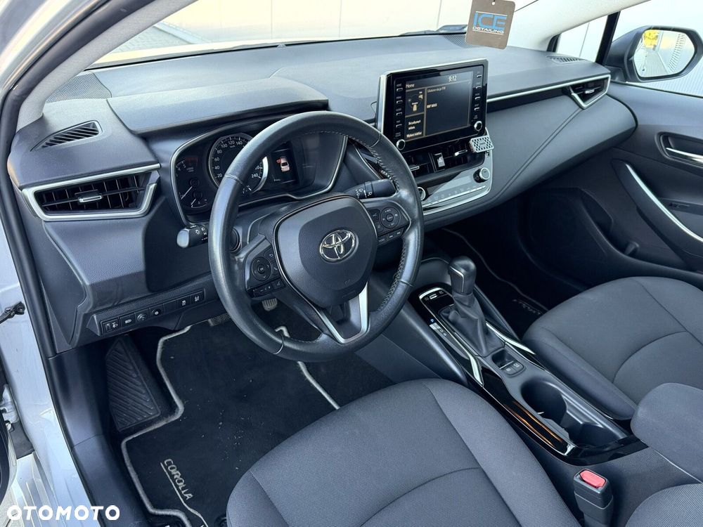 Toyota Corolla - 15