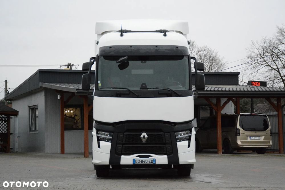 Renault T 460 / 2022r / Retarder / 2 baki / 2 łóżka / Lodówka / Mały przebieg - 2