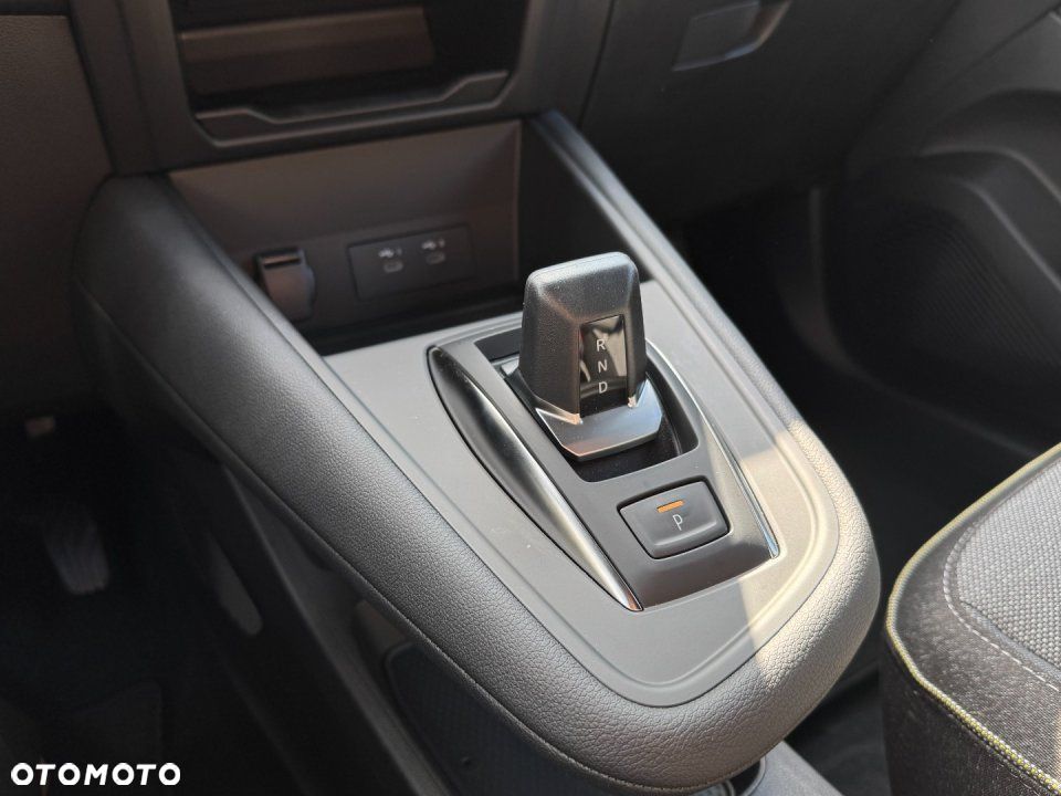 Mitsubishi ASX - 14