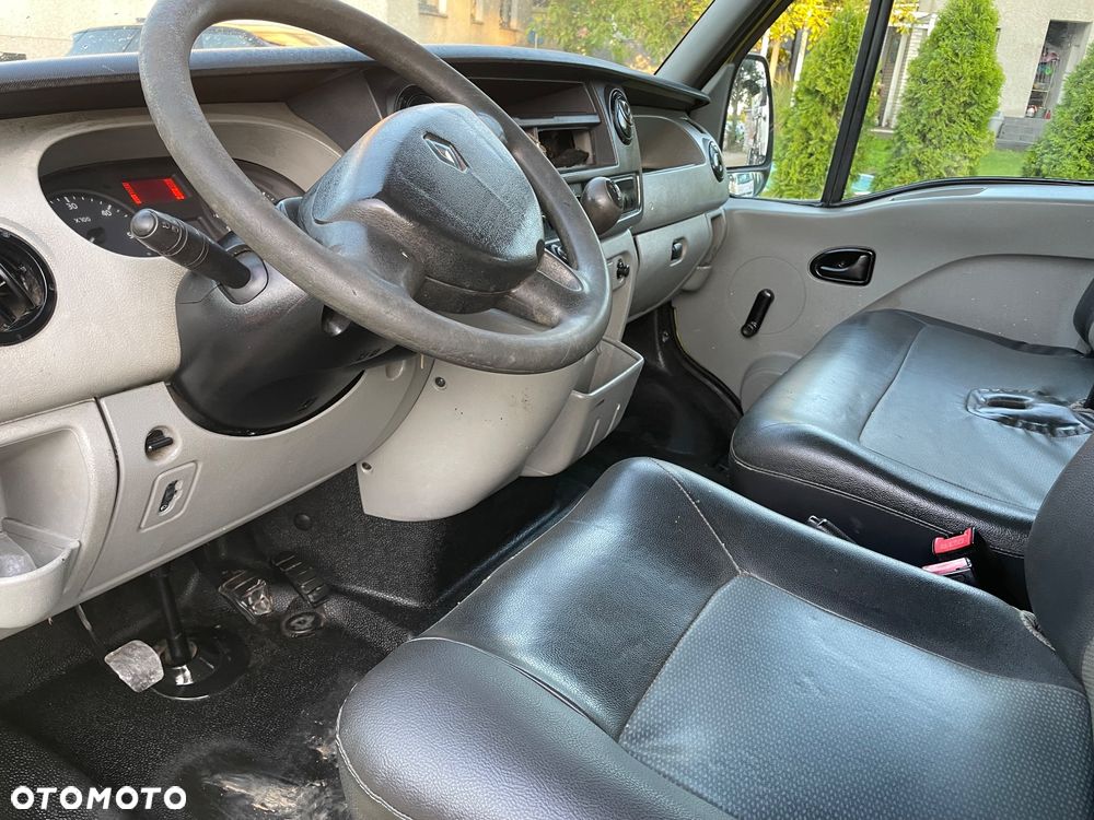 Renault Master wywrotka 7 osób Doka - 25