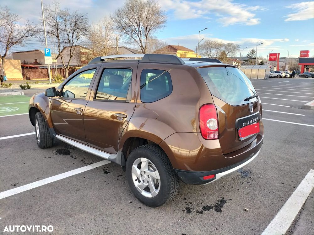 Dacia Duster 1.6 16V 4x4 Laureate - 4