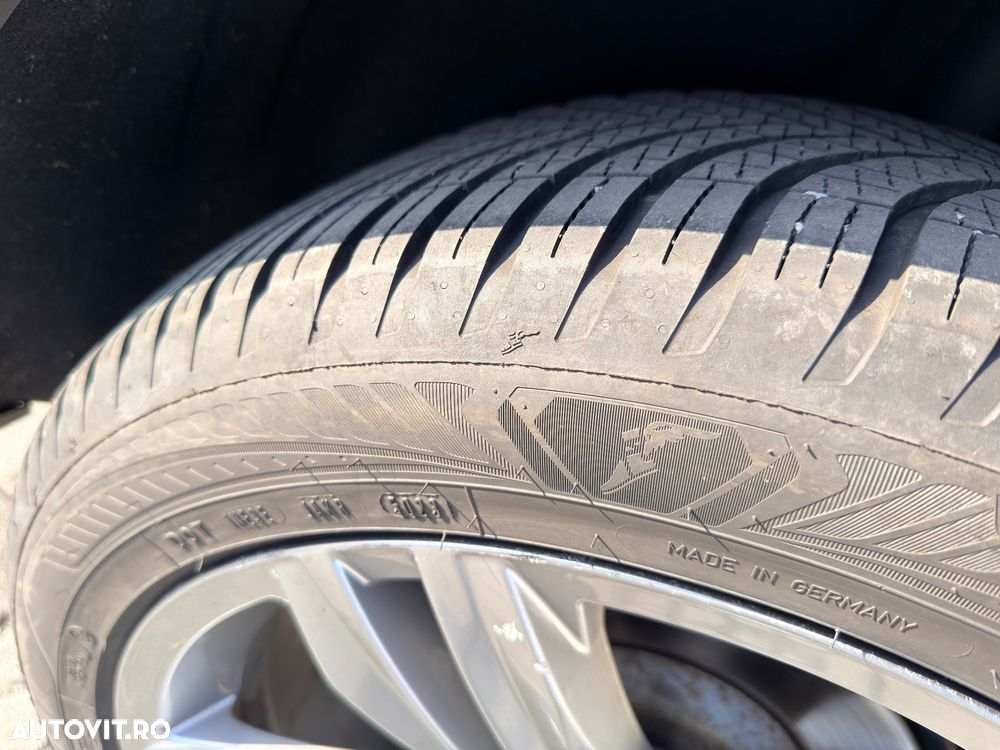 Volkswagen Tiguan 2.0 TDI SCR 4MOTION (BlueMotion Techn.) DSG Comfortline - 5